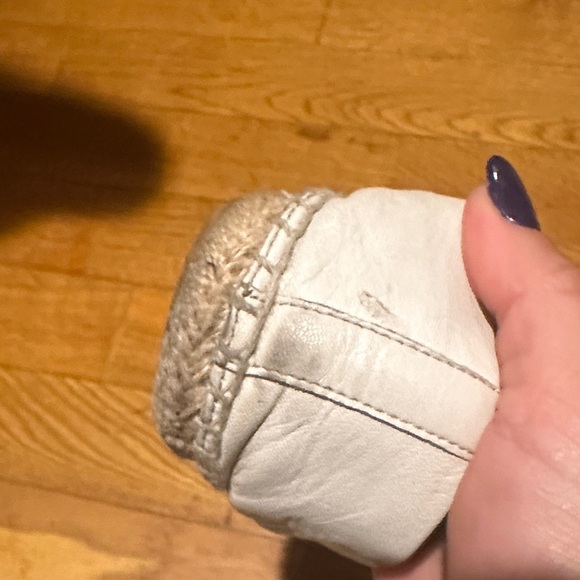 Tory Burch White and Black Espadrille Flats - Picture 12 of 16